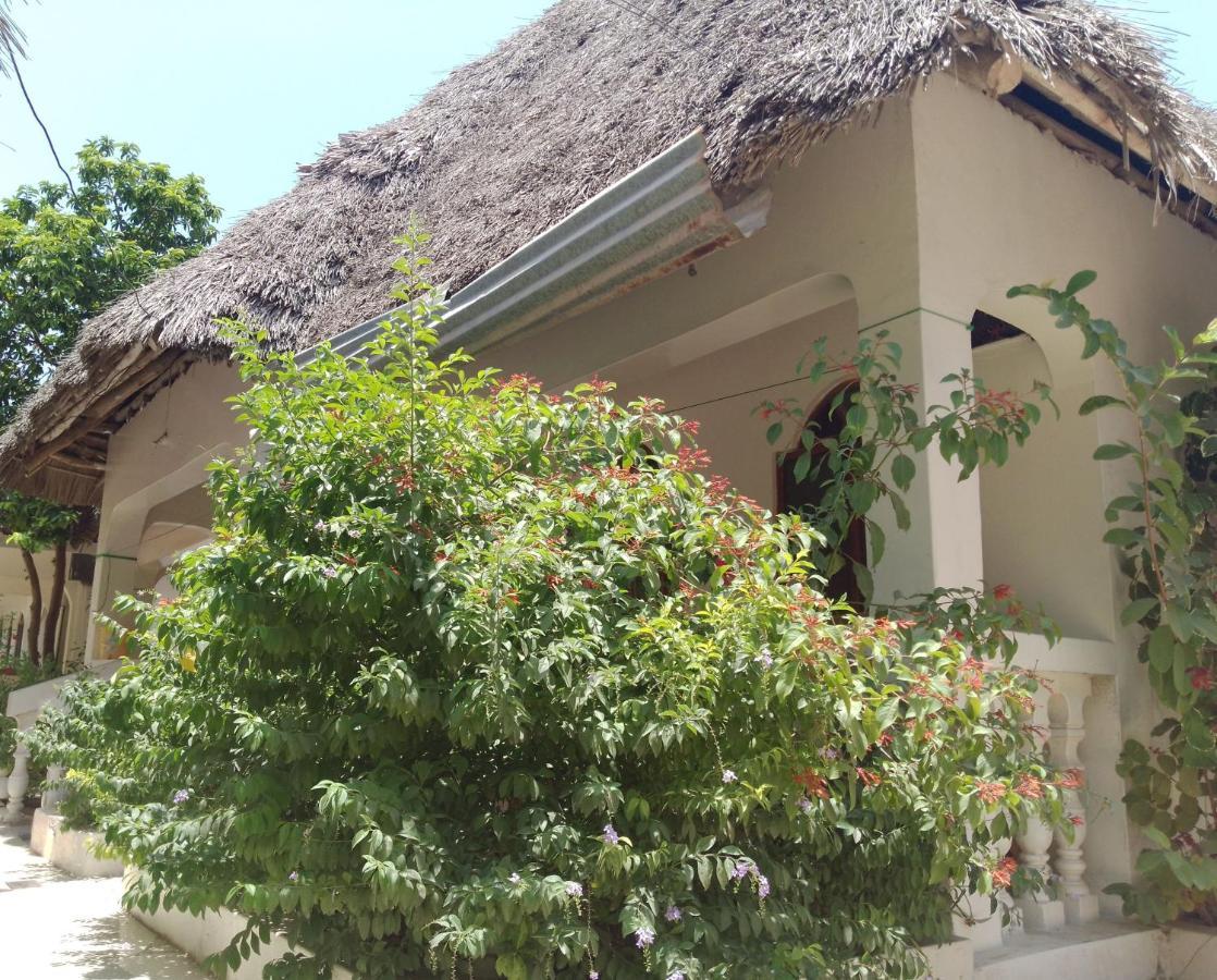 H&H bungalows Nungwi Exterior foto